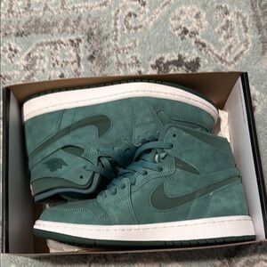 Jordan 1 High-Top Sneakers